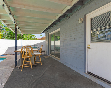 106 E Geneva Drive - Photo Thumbnail 27