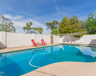 106 E Geneva Drive - Photo Thumbnail 32