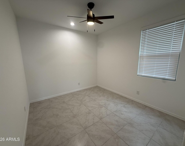 28267 N 134th Lane - Photo Thumbnail 5