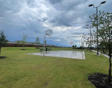 214 Harvest Street - Photo Thumbnail 23