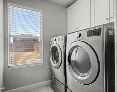 6319 W Williams Street - Photo Thumbnail 24