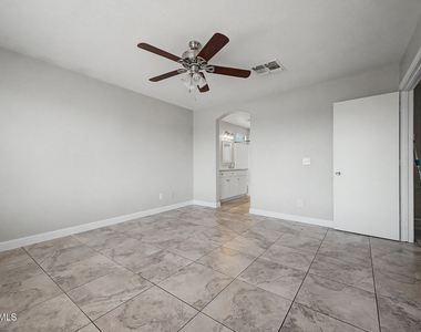 6319 W Williams Street - Photo Thumbnail 14