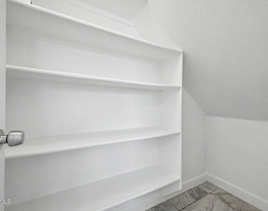 6319 W Williams Street - Photo Thumbnail 11