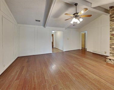 205 Woodpark Lane - Photo Thumbnail 2