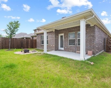 206 Goosewood Drive - Photo Thumbnail 16