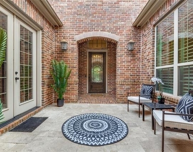 3011 Haywick - Photo Thumbnail 2