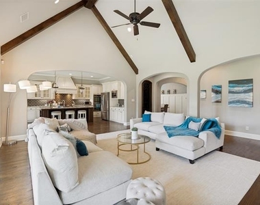 3011 Haywick - Photo Thumbnail 10