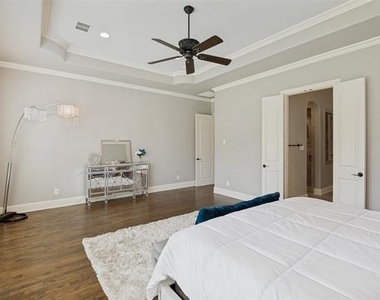 3011 Haywick - Photo Thumbnail 21