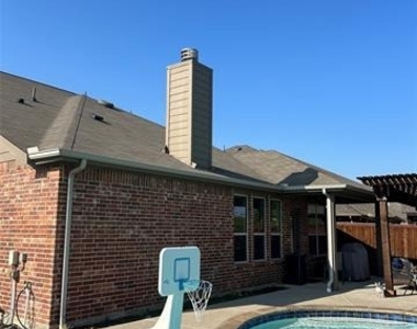 16117 Harper Road - Photo Thumbnail 6