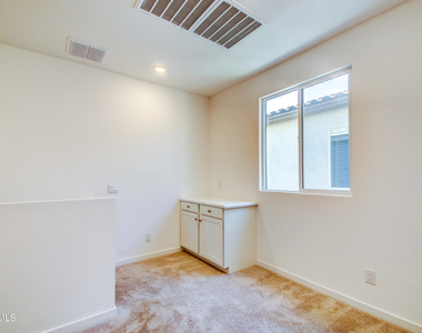 9902 E Tamery Avenue - Photo Thumbnail 19