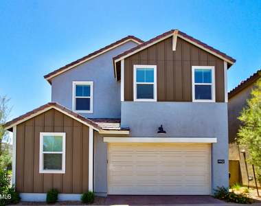 9902 E Tamery Avenue - Photo Thumbnail 2