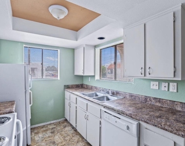 645 W Rio Salado Parkway - Photo Thumbnail 7