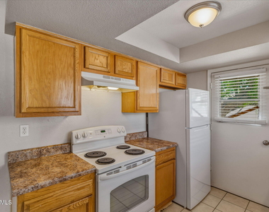 645 W Rio Salado Parkway - Photo Thumbnail 3