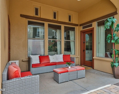 3950 N Edith Way - Photo Thumbnail 28
