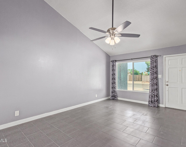 3210 N Jay Street - Photo Thumbnail 7