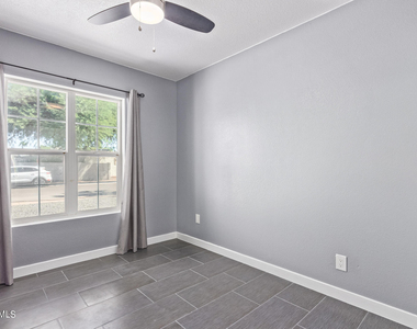 3210 N Jay Street - Photo Thumbnail 24