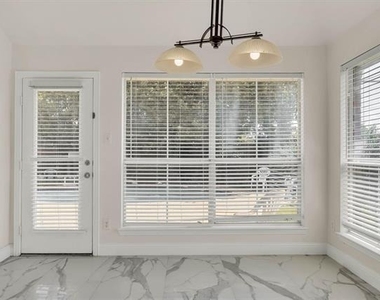 422 Willet Drive - Photo Thumbnail 9