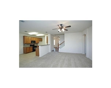 1407 Hazelwood Drive - Photo Thumbnail 18