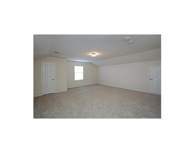1407 Hazelwood Drive - Photo Thumbnail 22