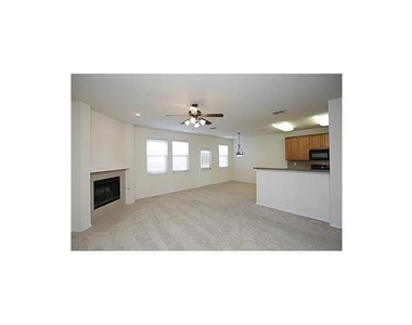 1407 Hazelwood Drive - Photo Thumbnail 15
