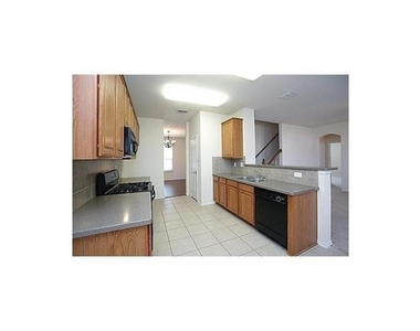 1407 Hazelwood Drive - Photo Thumbnail 28