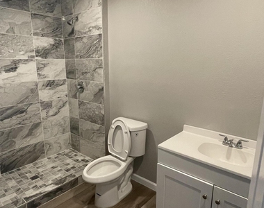456 E Silver Creek Road - Photo Thumbnail 17