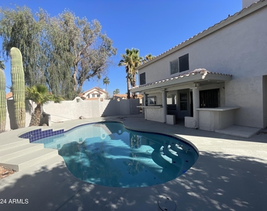 456 E Silver Creek Road - Photo Thumbnail 16