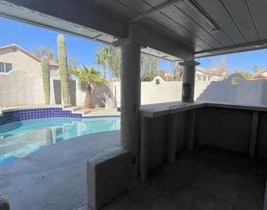 456 E Silver Creek Road - Photo Thumbnail 14