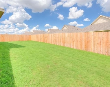 14800 Mainstay Way - Photo Thumbnail 22