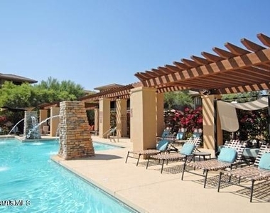 20100 N 78th Place - Photo Thumbnail 14