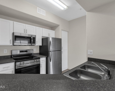 13700 N Fountain Hills Boulevard - Photo Thumbnail 14