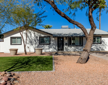 818 W Elna Rae Street - Photo Thumbnail 5