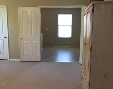 6152 S Sharon Court - Photo Thumbnail 11