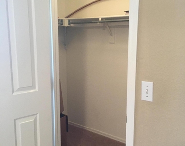 6152 S Sharon Court - Photo Thumbnail 12