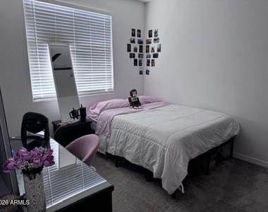 9550 E Spiral Avenue - Photo Thumbnail 7