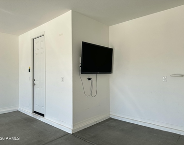 9550 E Spiral Avenue - Photo Thumbnail 10