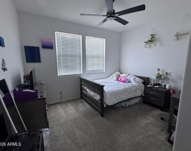 9550 E Spiral Avenue - Photo Thumbnail 5