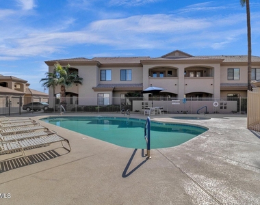 4200 N 82nd Street - Photo Thumbnail 16