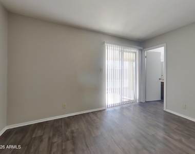 4323 W Poinsettia Drive - Photo Thumbnail 4