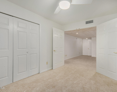 32015 N 71st Street - Photo Thumbnail 54