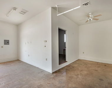 32015 N 71st Street - Photo Thumbnail 64