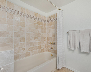 32015 N 71st Street - Photo Thumbnail 34