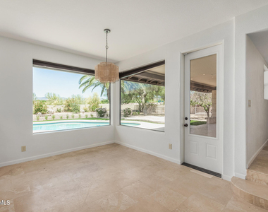 32015 N 71st Street - Photo Thumbnail 11