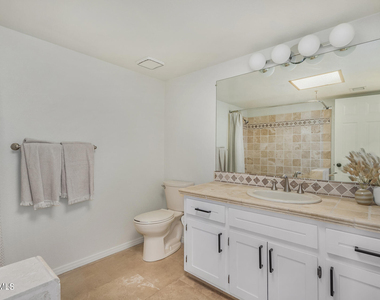32015 N 71st Street - Photo Thumbnail 33
