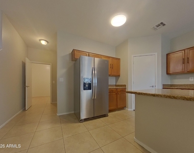 23873 W Bowker Street - Photo Thumbnail 4