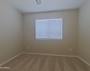 23873 W Bowker Street - Photo Thumbnail 11
