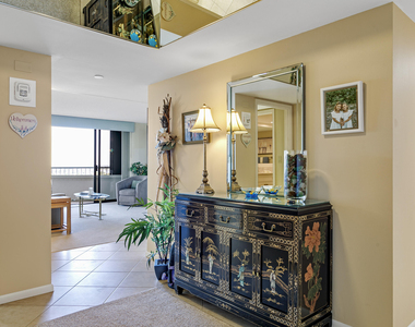 5070 N Ocean Drive - Photo Thumbnail 1