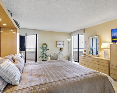 5070 N Ocean Drive - Photo Thumbnail 5