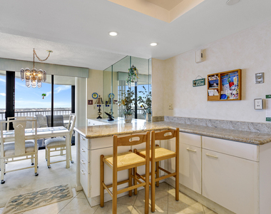 5070 N Ocean Drive - Photo Thumbnail 21