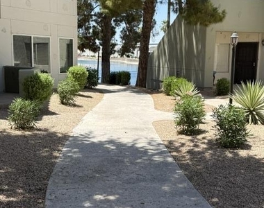 1825 W Ray Road - Photo Thumbnail 13